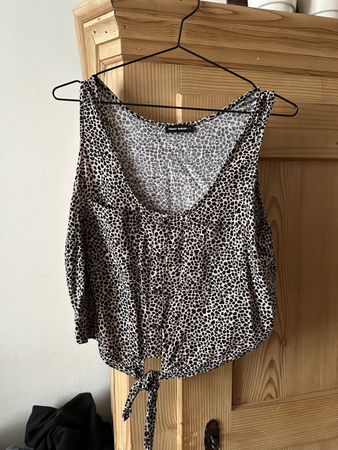 Top Gr. M Leo Muster