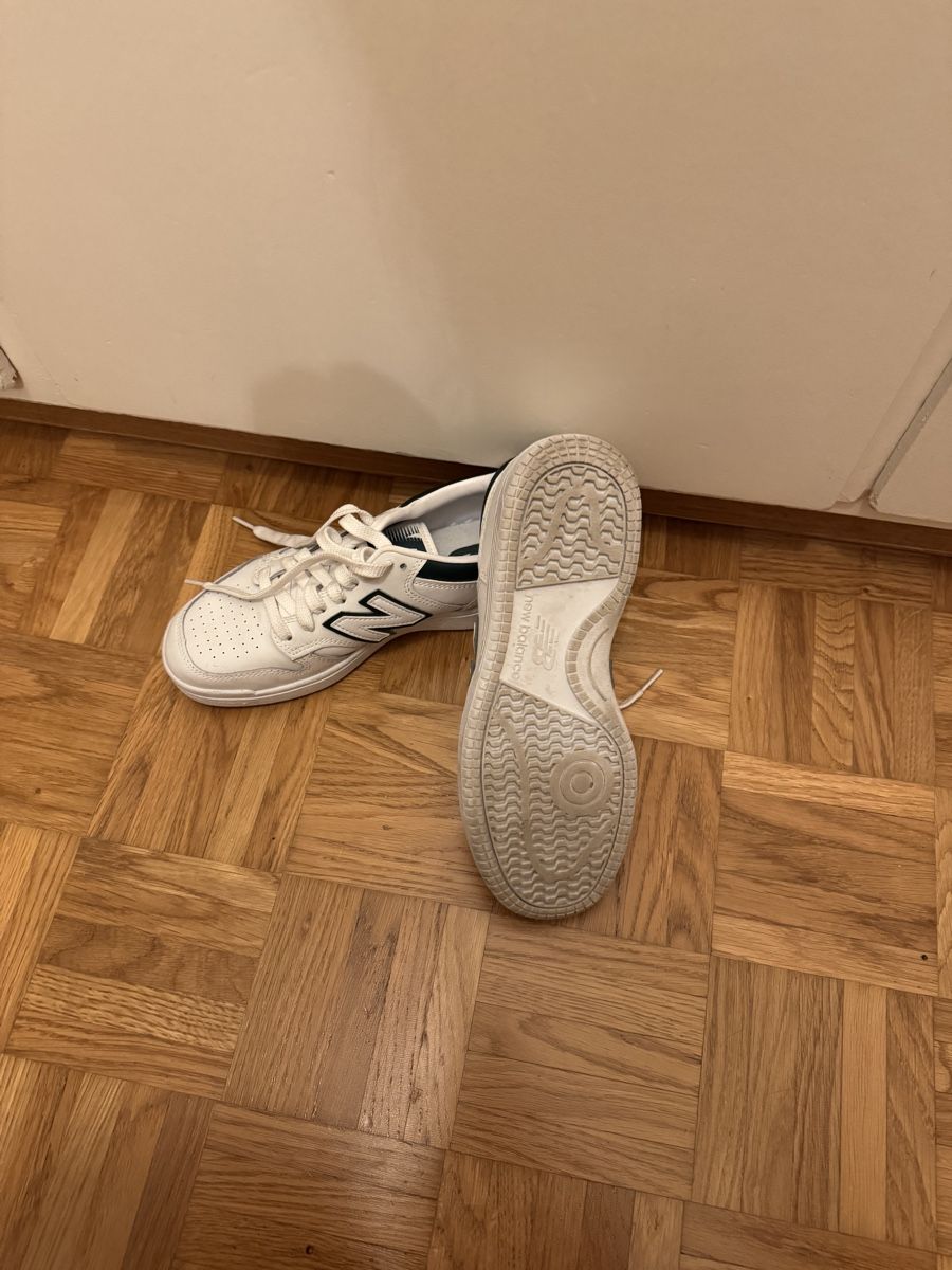 New Balance Scarpe da donna: New Balance Sneaker – Usato da Aarau venduto da ila_l6d5 2