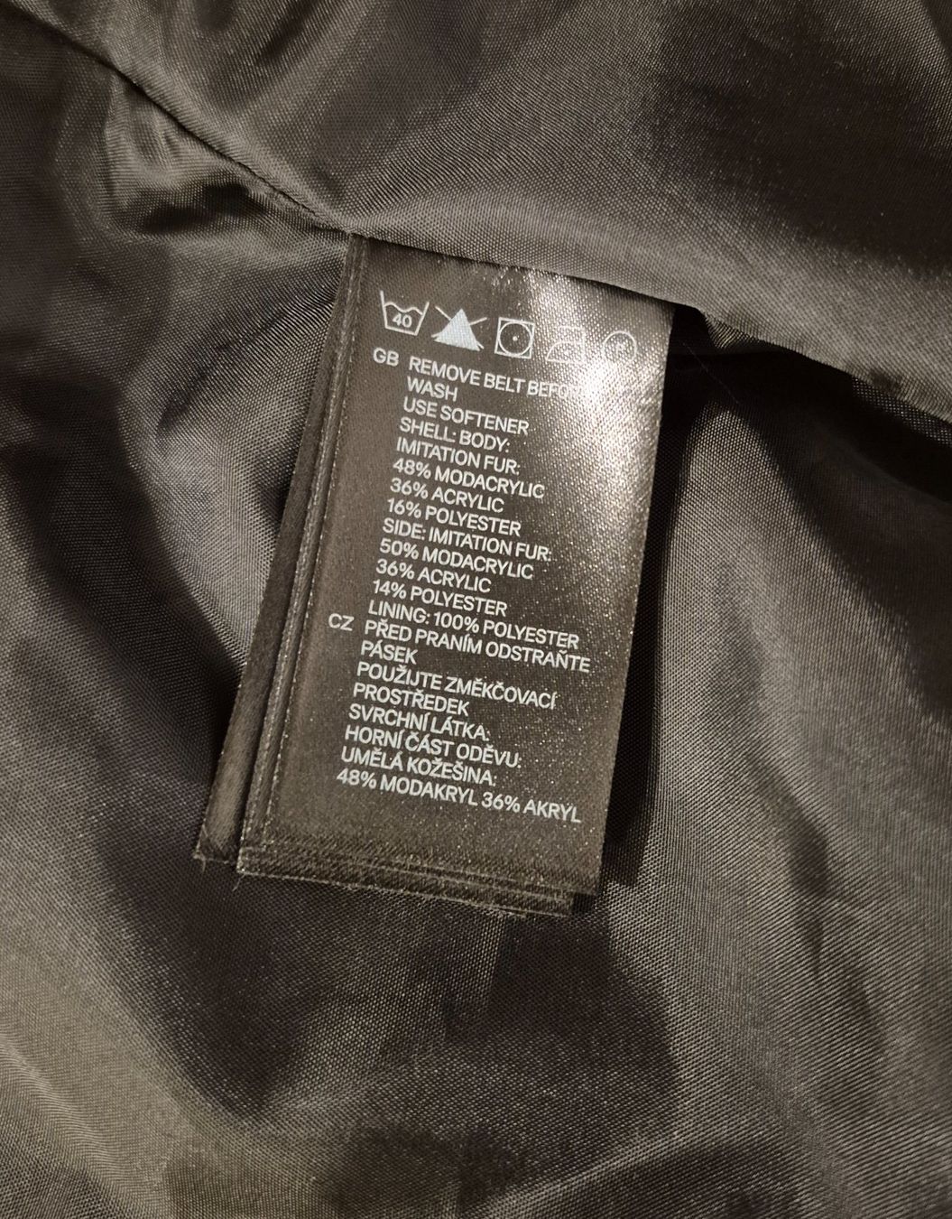 H&M Gilet & Giacche senza maniche: Kunstfellweste, Grösse M, H&M – Usato da La Neuveville venduto da Vestiaire_2011 6