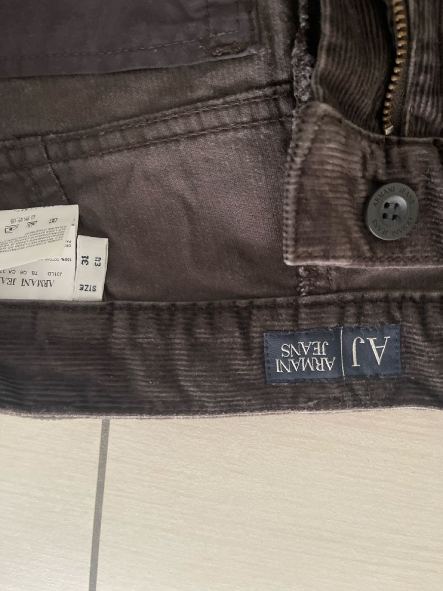 Armani Pantaloni: ARMANI Manchester Hose Grösse 31 – Usato da Baar venduto da Galacta37 1