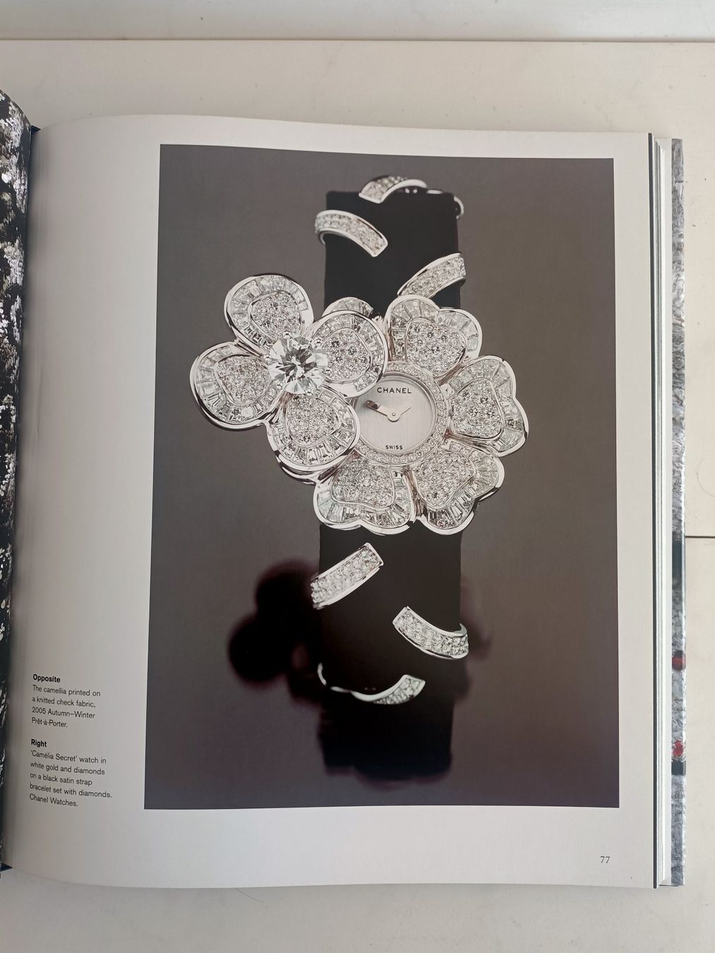 Bücher: Chanel - Collections and Creations / Danièle Bott / Thames & – Gebraucht aus crans montana von AB3963 3