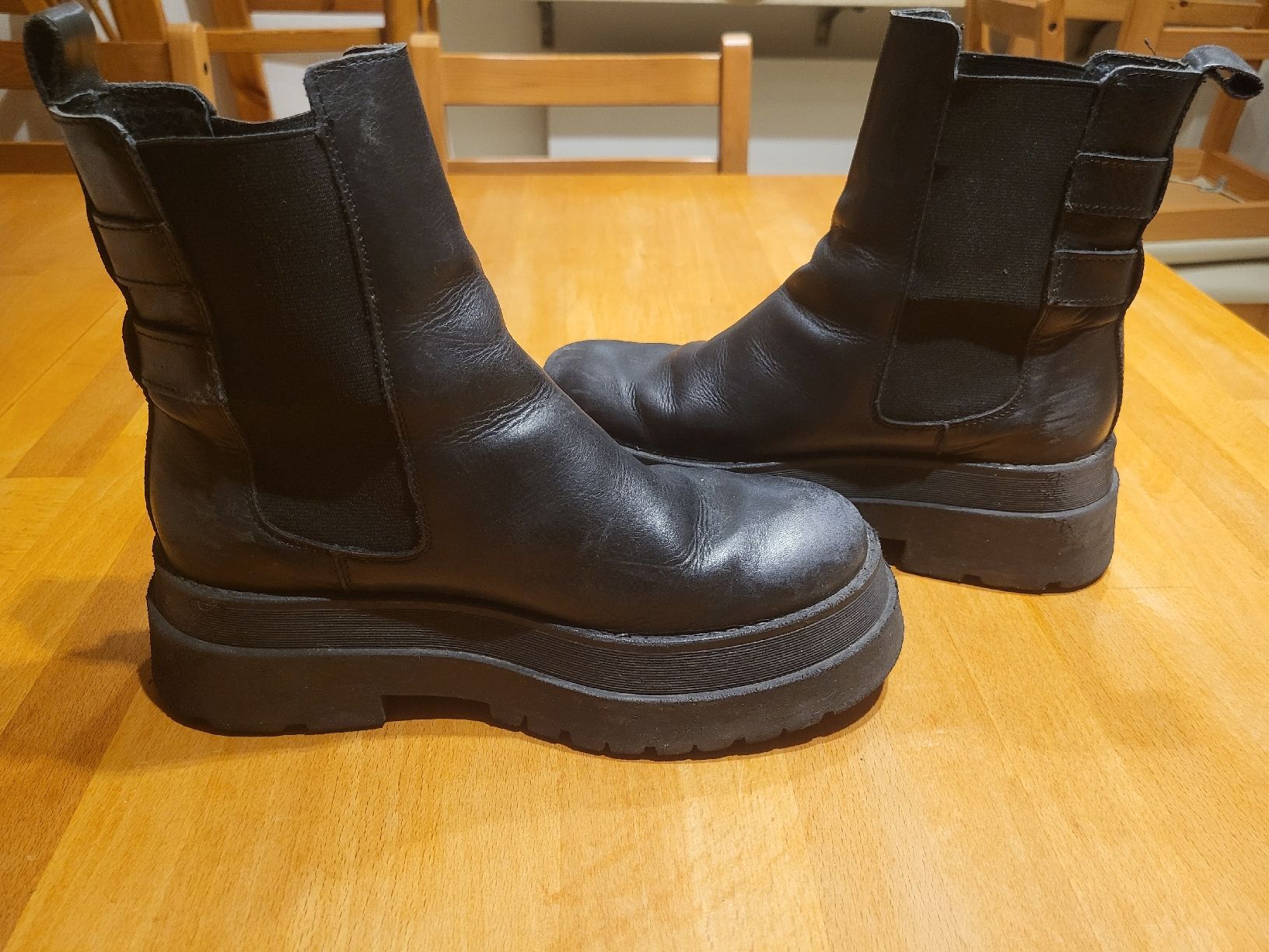Scarpe da donna: Stiefel Grösse 37 – Usato da Zunzgen venduto da tir_2gh6 3