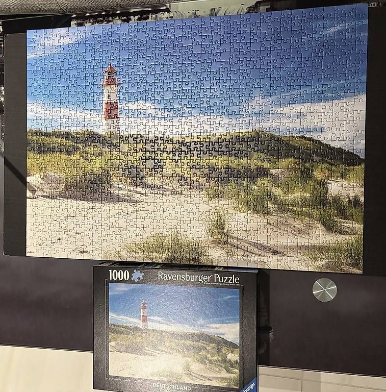 Puzzles: Puzzle Leuchtturn – Gebraucht aus Sarnen von OWAccount 1