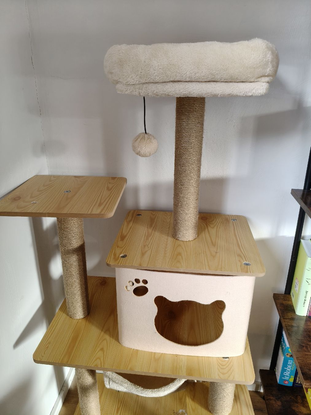 Arbres à chats: Arbre à chat 1m30 – D'occasion à Chamoson par Yuriyaa 3