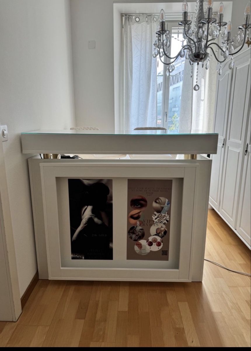 Allestimento di negozi e stand fieristici: Vitrine, Empfang (Reception) – Usato da Oberdorf SO venduto da Attorney_in_law 3