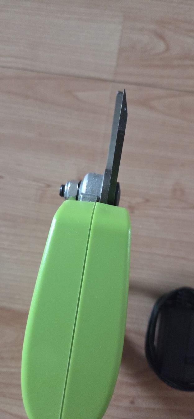 Tutti gli attrezzi: Akku-Gartenschere TEDURA 7.2V – Usato da Huttwil venduto da ser_gn9l 5