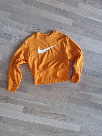 Nike Sweatshirt Orange Gr. M Crop Top Look