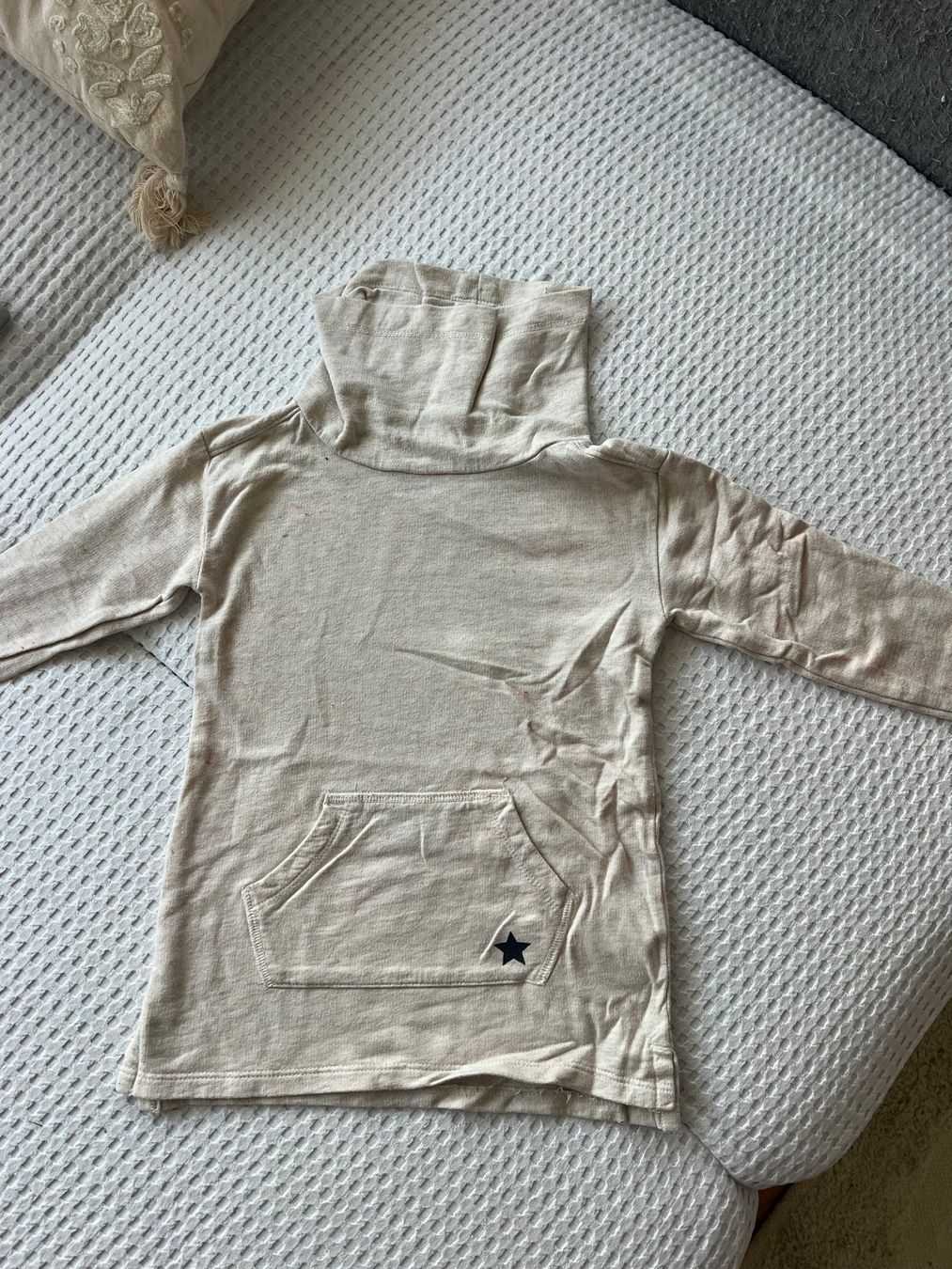 Oshkosh Pullover & Sweatshirts: OSHKOSH ROLLKRAGENPULLOVER GR 104 – Gebraucht aus Basel von theo-g77