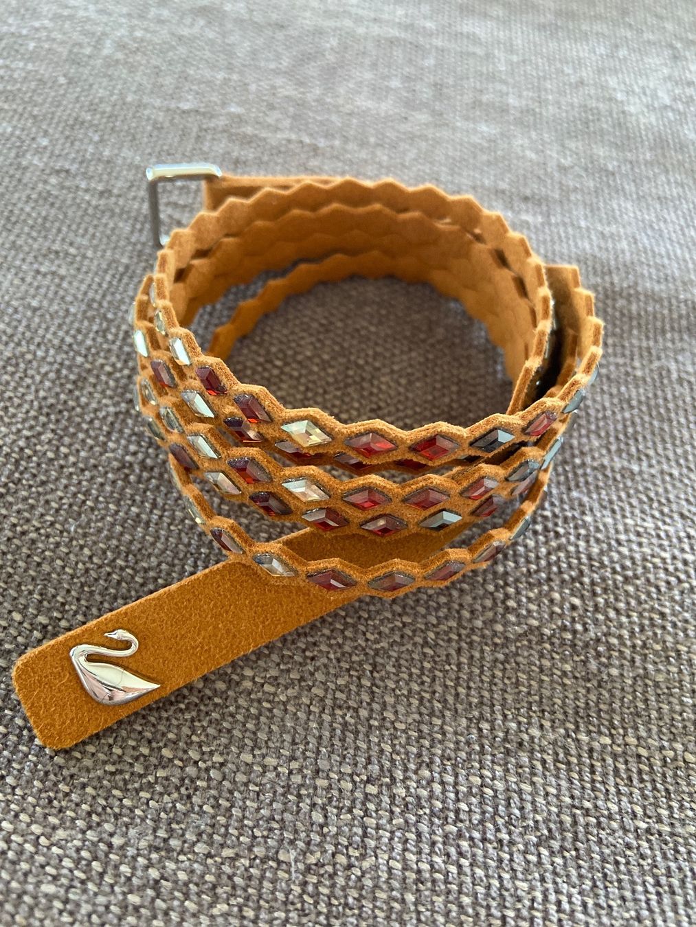 Swarovski Armbänder & -reifen: Swarovski manchette cuir brun et Crystal – Gebraucht aus Neuchâtel von lu7_9rs7