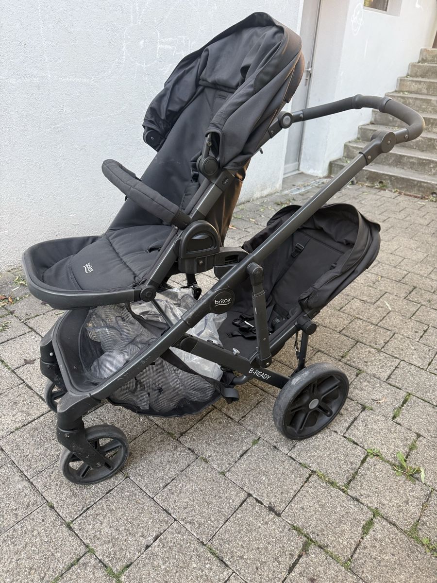 Carrozzine: Kinderwagen – Usato da Rüti ZH venduto da ES95 1