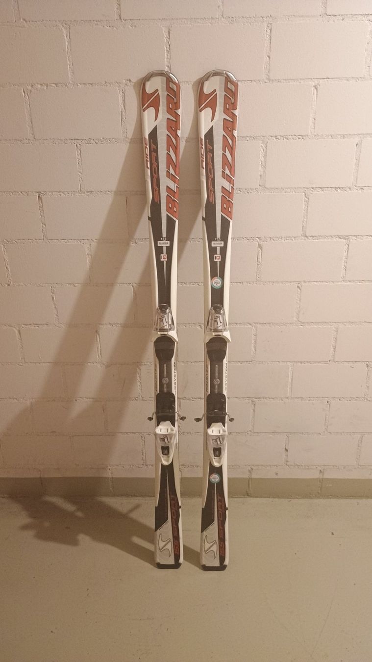 Blizzard Skis: Ski Blizzard 155 cm – Gebraucht aus Rothrist von GIWALD