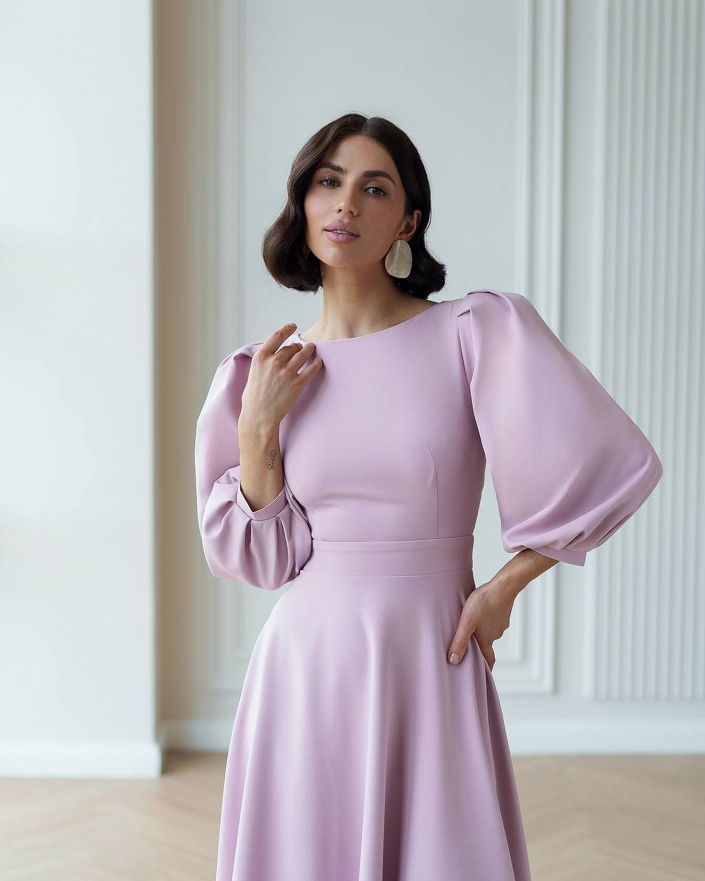 Vestiti: Soft Elegance Open Back Dress Size: M – Nuovo e nell'imballaggio originale da Zürich venduto da Ms.Me-Fashion 2