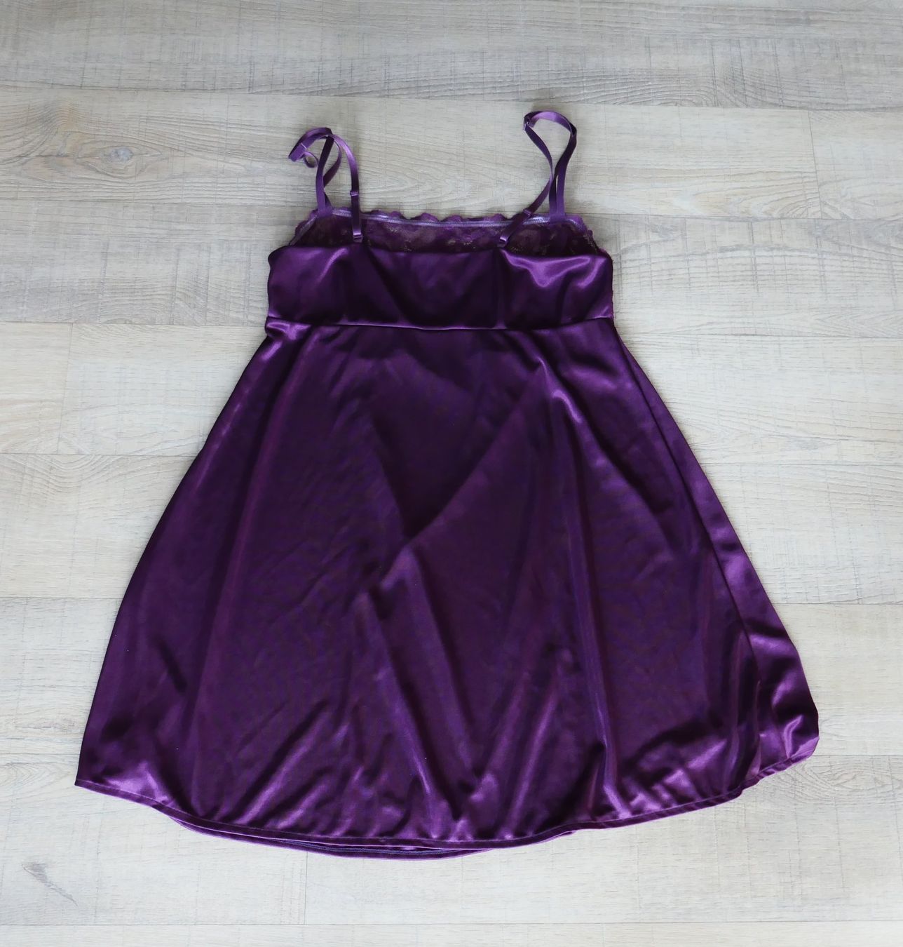 Altra biancheria intima: Negligée violett, Gr. 40 – Usato da Port venduto da uzuku 5
