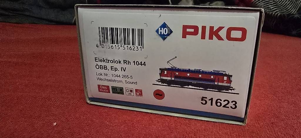 Modellini di ferrovie: ÖBB Rh1044 – Usato da Ebikon venduto da Mr.Busdriver 1