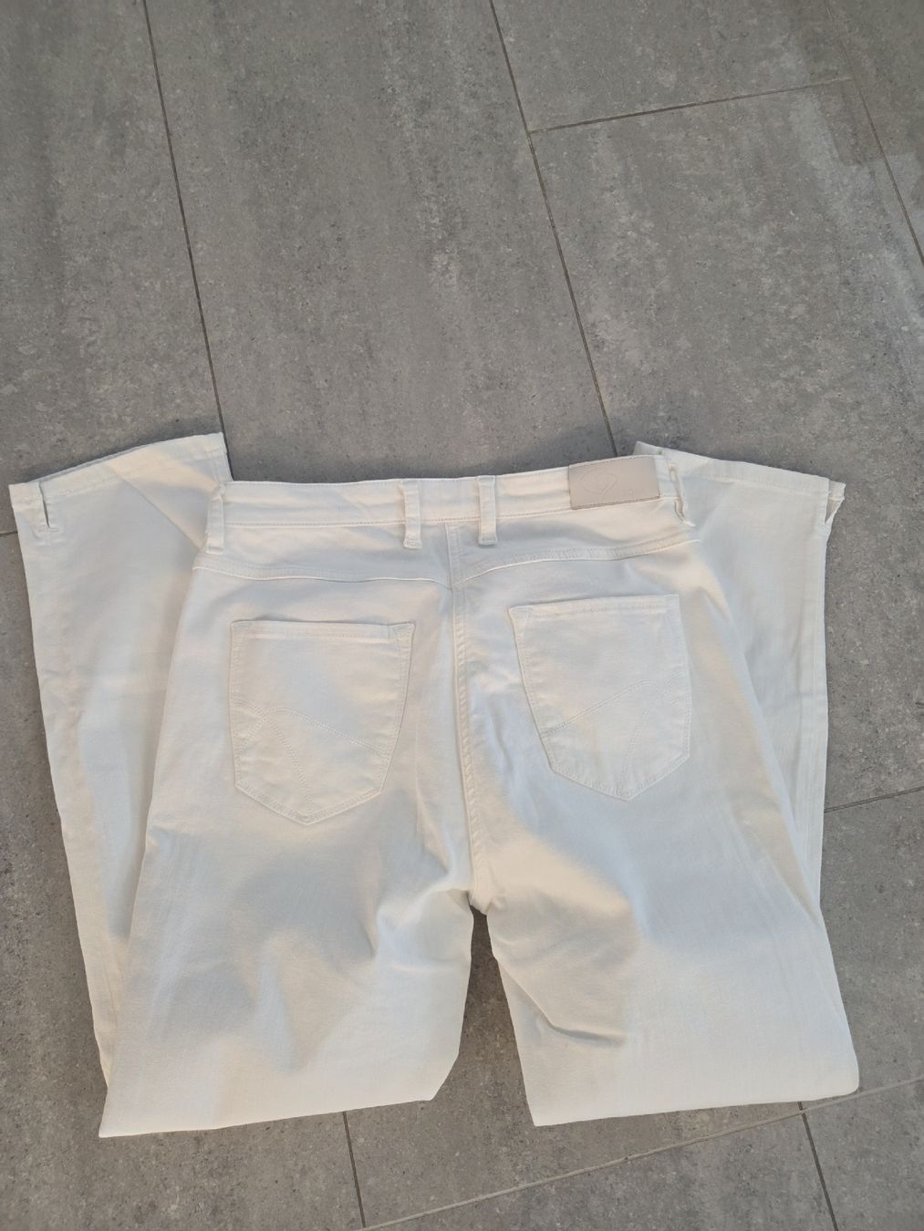 Hosen: schöne Hose, Toni – Neu (gemäss Beschreibung) aus Wiesendangen von Sinhuk 2