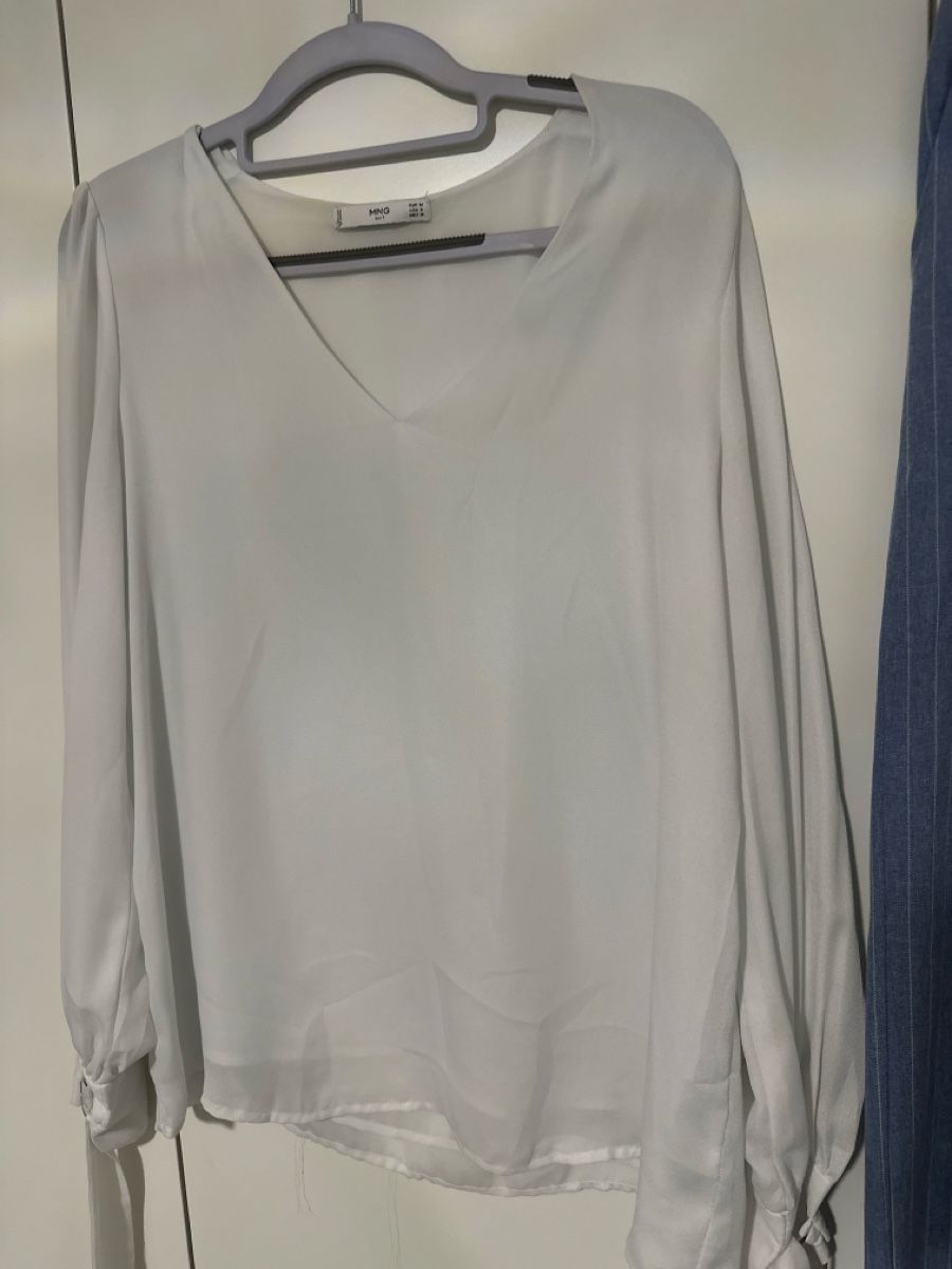 Lotti di vestiti: Stylischer Hosenanzug mit Bluse, Grösse 38 – Nuovo (secondo la descrizione) da Dietikon venduto da vithya88 4
