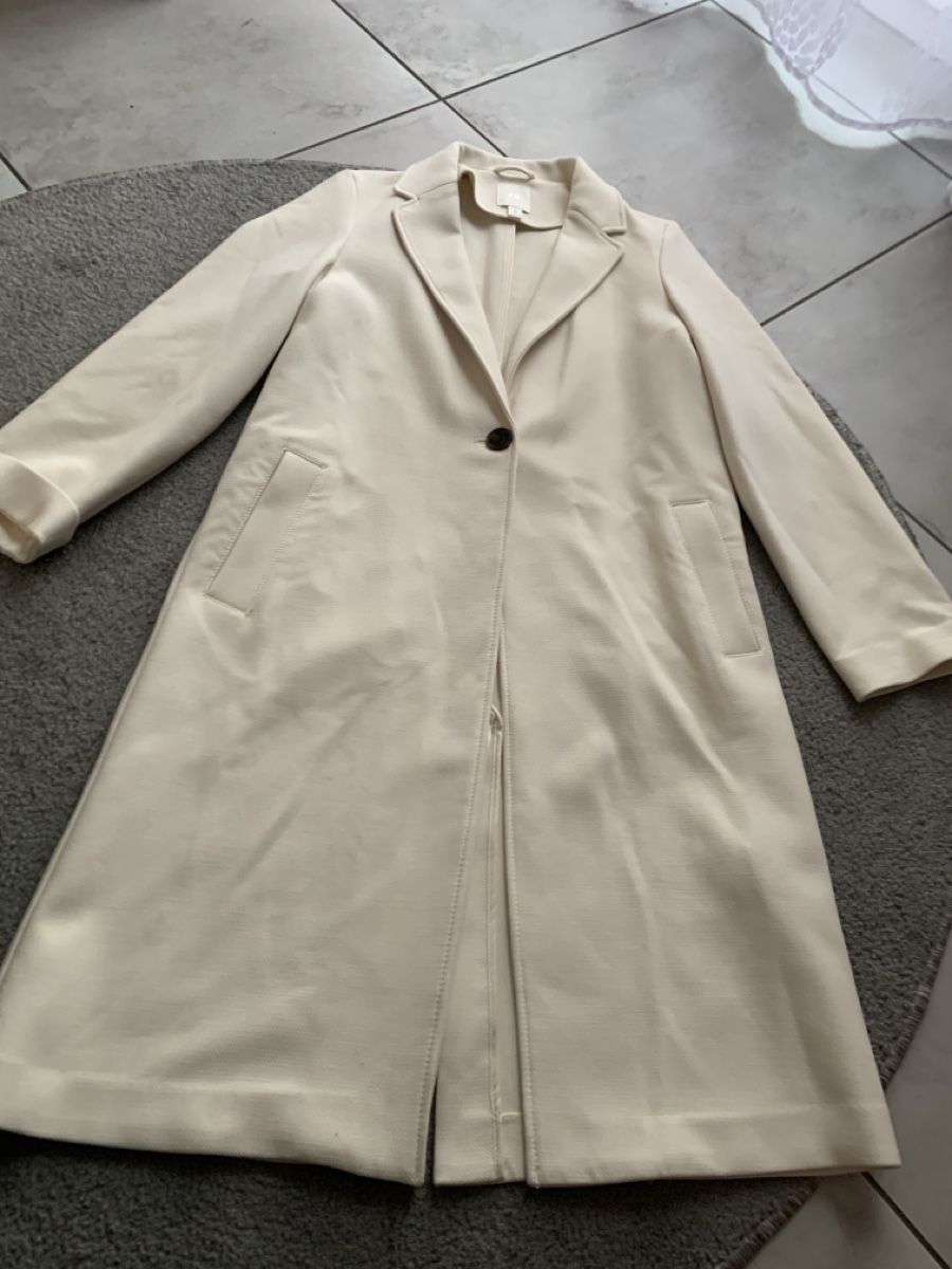 H&M Mäntel: H&M xs eleg Mantel hellbeige/ – Gebraucht aus Bad Zurzach von Cuore34