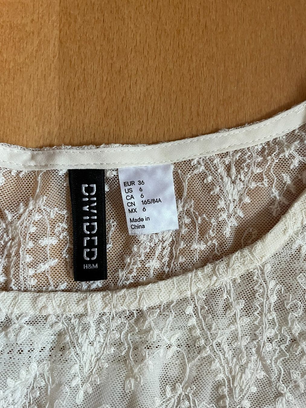 H&M Camicette: H&M Bluse, Grösse 36, weiss mit Spitze, verspielt, süss – Usato da Hubersdorf venduto da JanasHeartTreasures 1