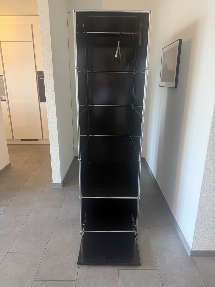 Garderobe: USM Haller Garderobe – Gebraucht aus Rüschlikon von Avodu