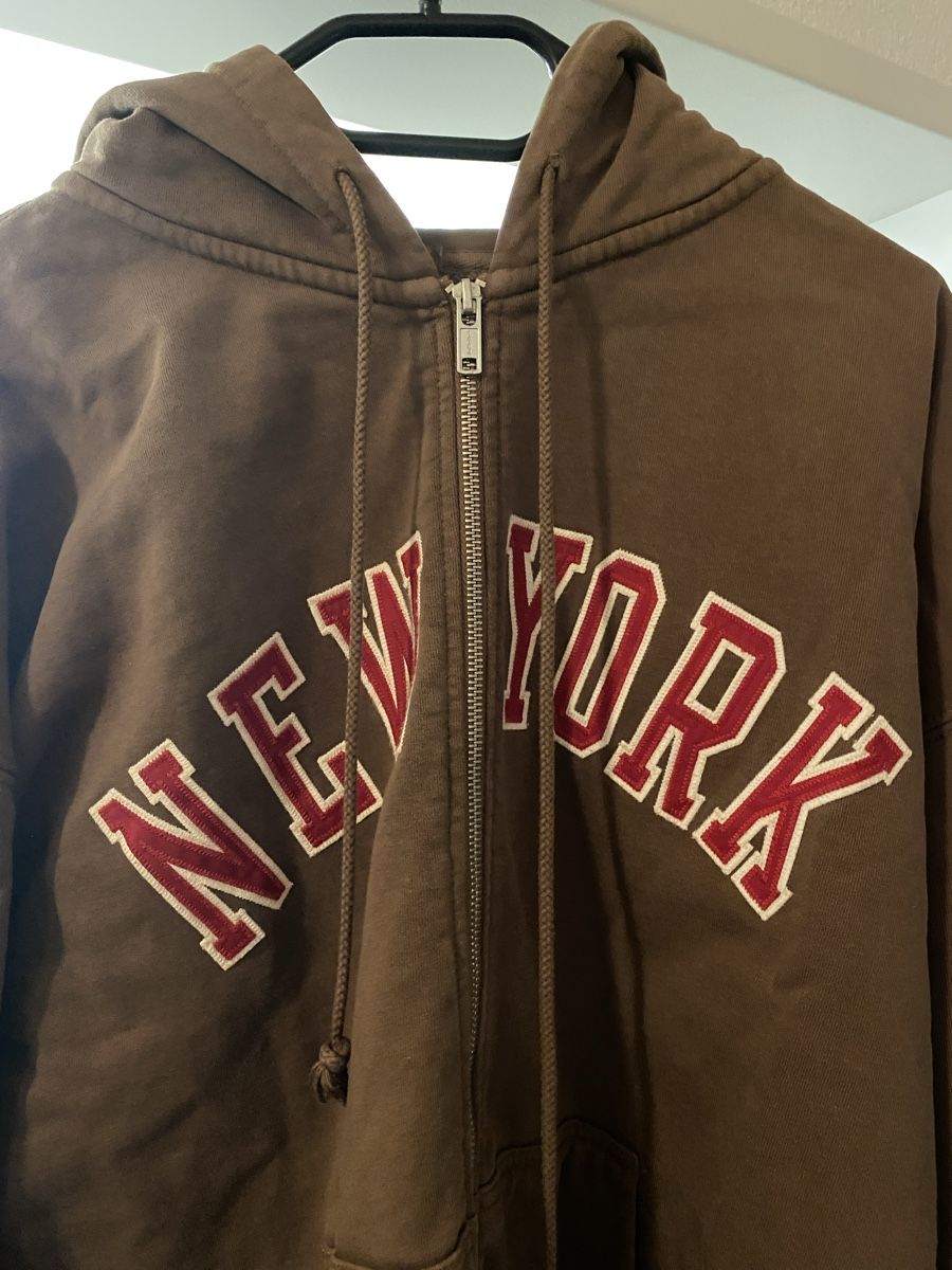 Brandy Melville Jacken: Brandy Melville Kapuzenjacke – Neu (gemäss Beschreibung) aus Ipsach von ale_v82h 2