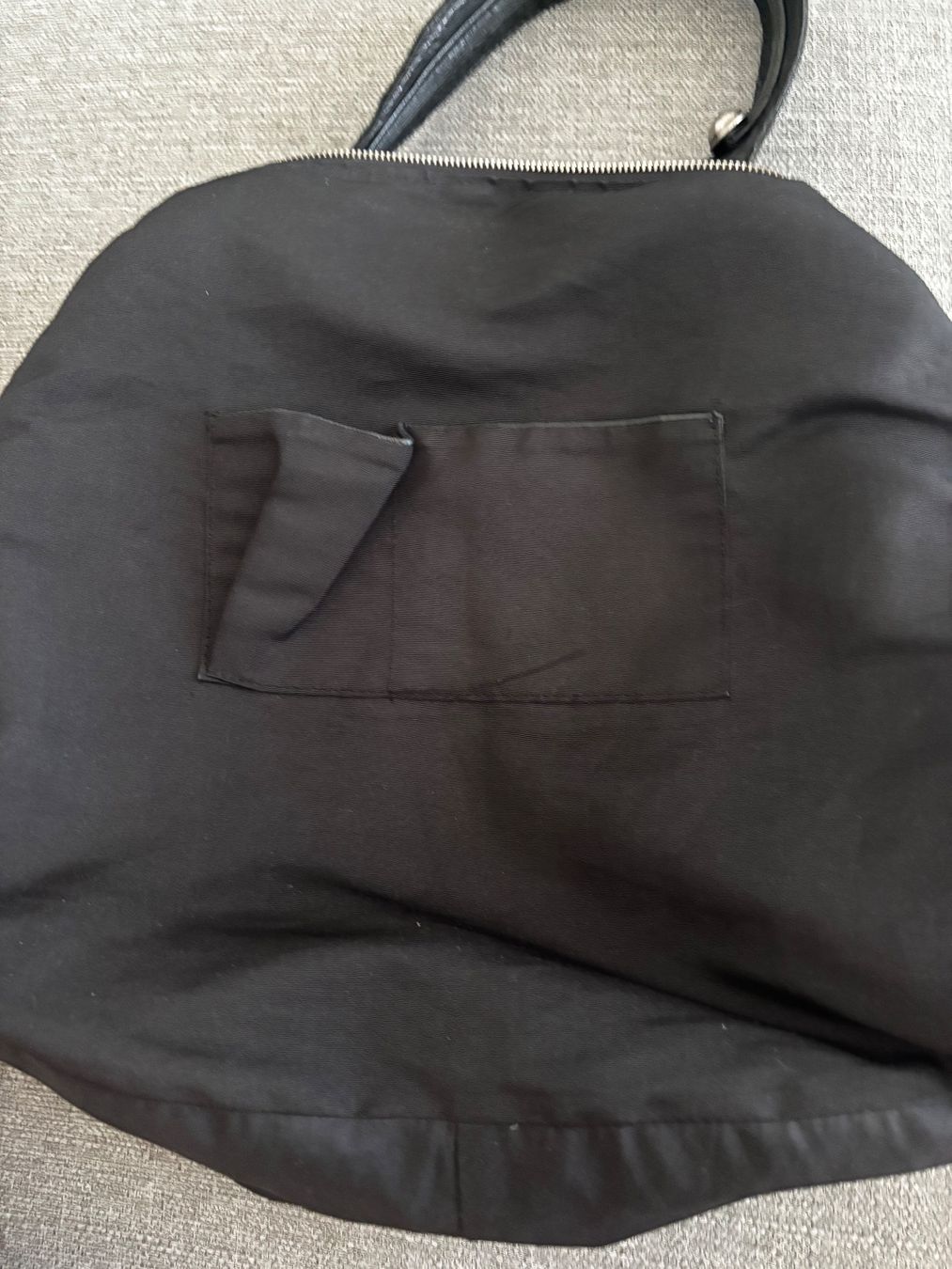 Taschen für Damen: Ledertasche schwarz – Gebraucht aus Zürich von lennyk01 2