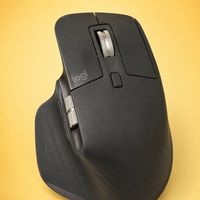 Logitech MX Master Three S Kabellose Maus Graphit