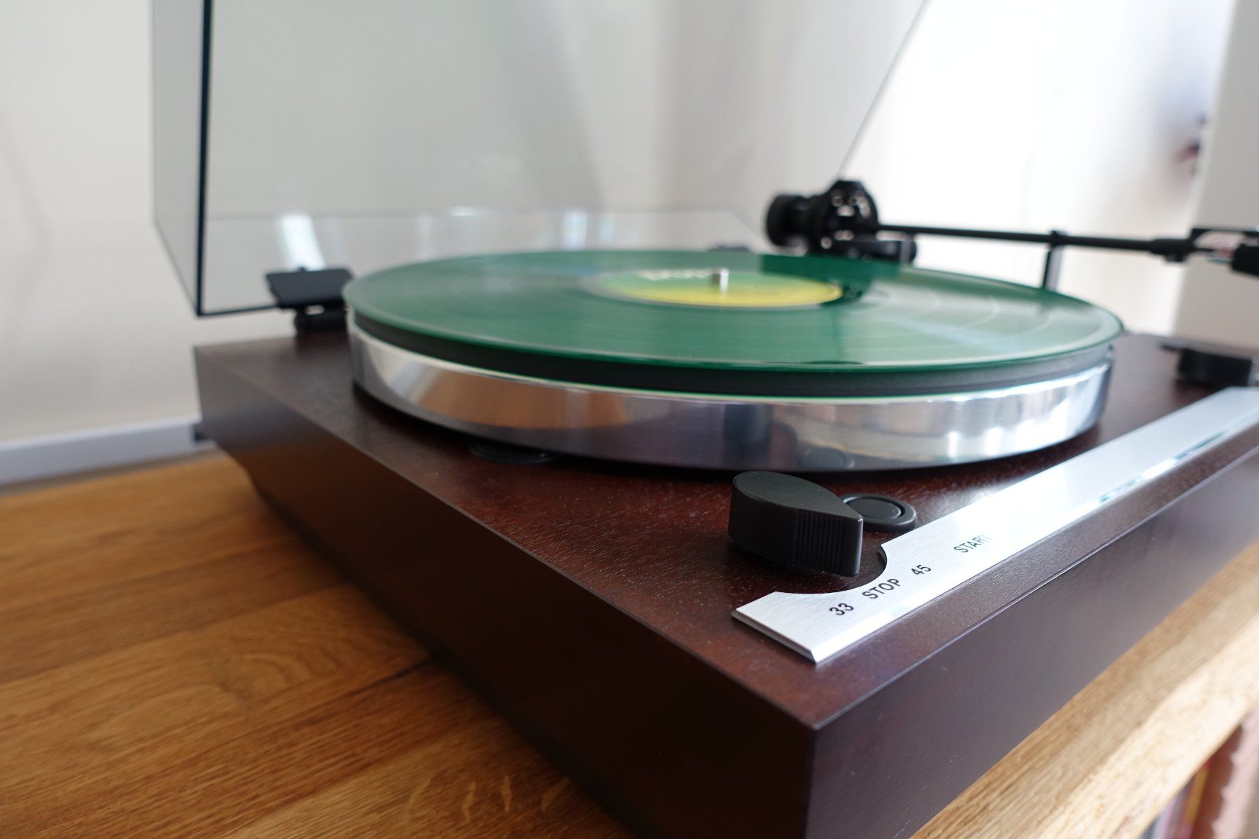 Thorens Plattenspieler: Thorens TD-320 – Gebraucht aus Zürich von Makemake 7
