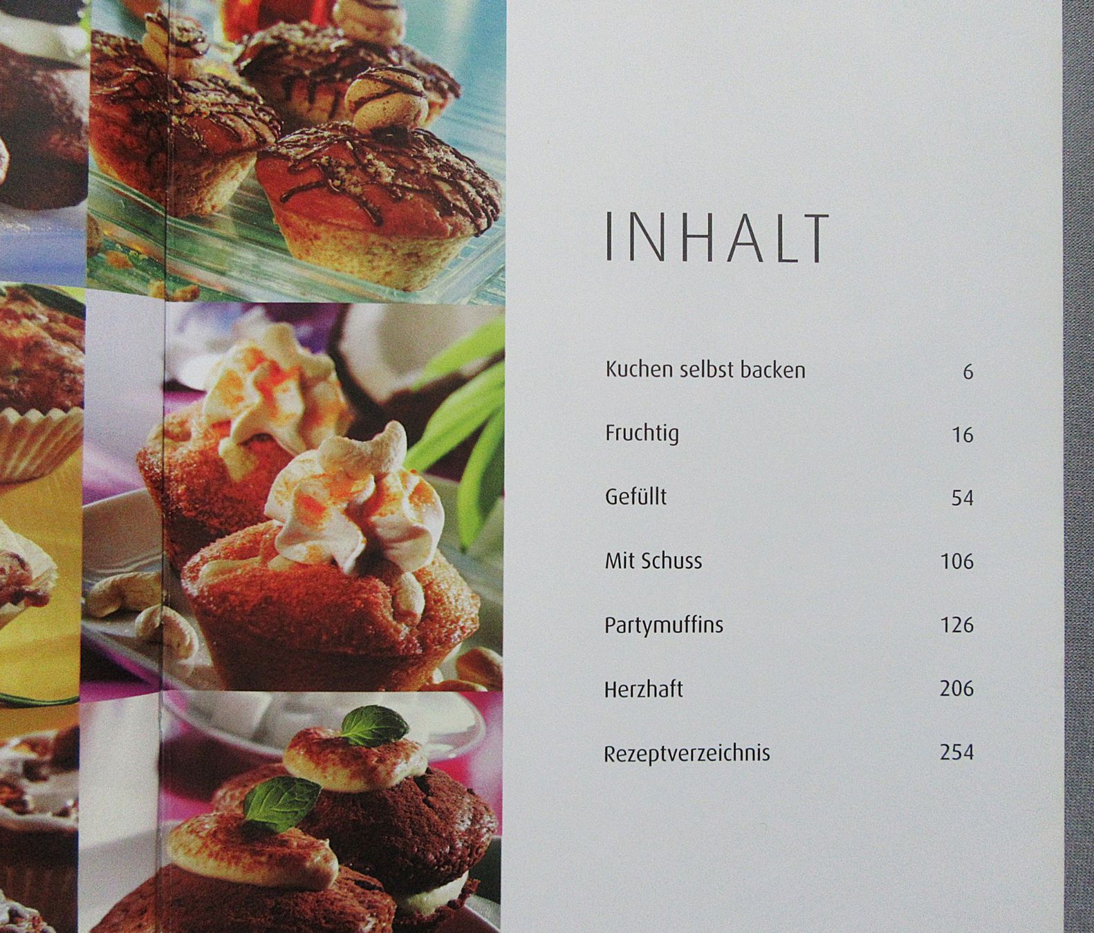 Bücher: Muffins - Klein, fein und unwiderstehlich köstlich – Gebraucht aus Auenstein von Padabimbim 2