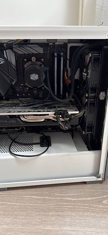 PC: Vend PC Gaming Ryzen 5 5600x + Rx 580 8go – Usato da Orges venduto da dem_8jrn 2