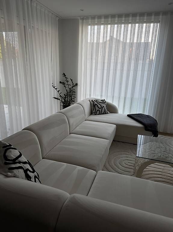 Sofas: Modularsofa Miley 6/7-Sitzer  Samt Beige  – Gebraucht aus Neukirch (Egnach) von ble_rsv6 2