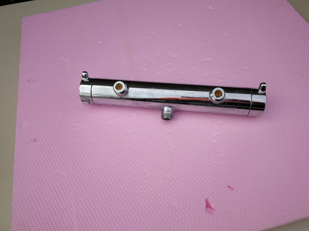 Kwc Rubinetteria: KWC Chrom Bad Armatur – Usato da Spreitenbach venduto da Space_X 4