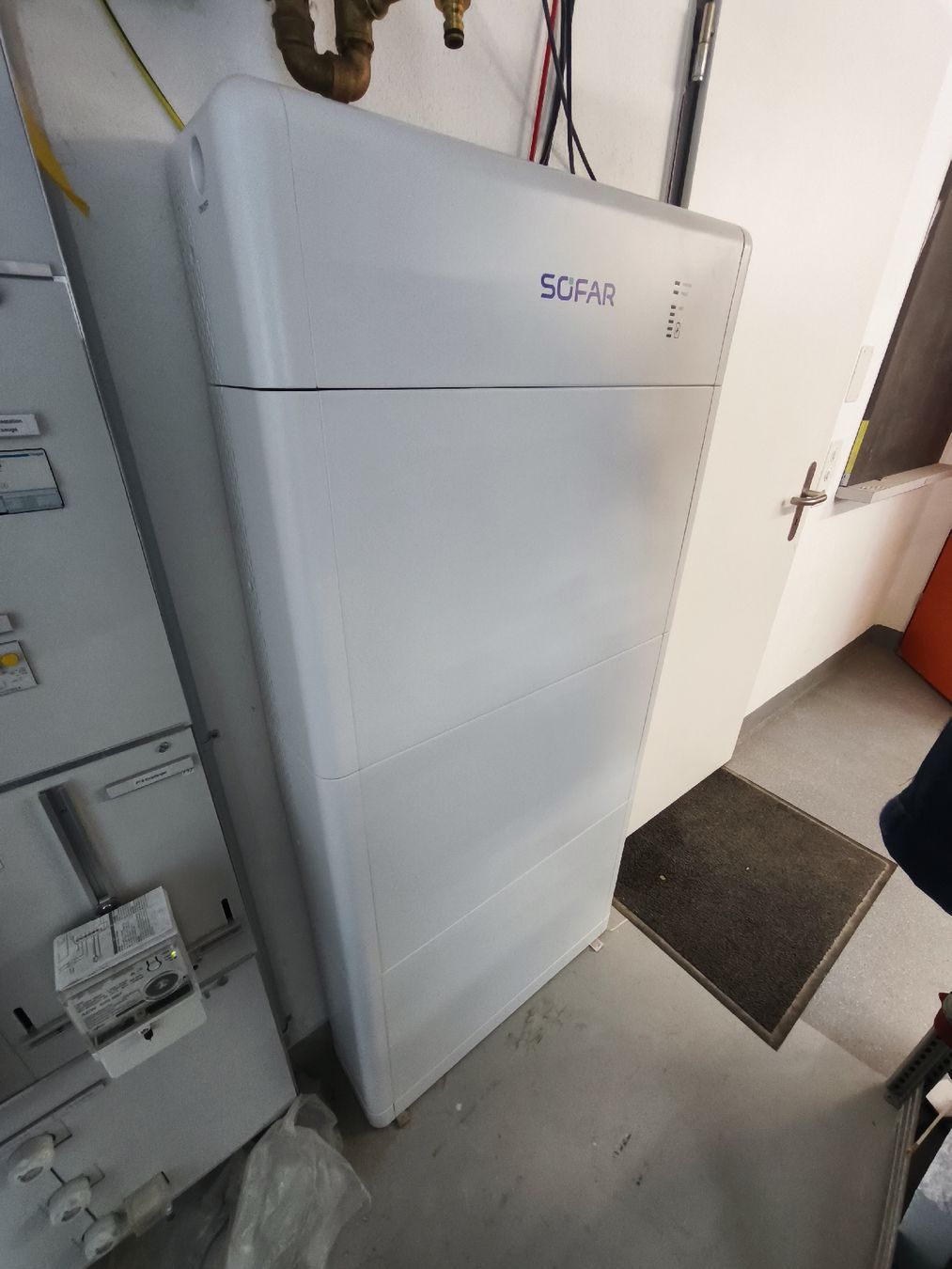 Dispositivi a energia solare: Solarbatterie Sofar 15Kw – Usato da Bergdietikon venduto da Pinoccio7