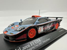 McLaren F1 GTR 1:43, limitiert, inkl. Acrylbox, MINICHAMPS