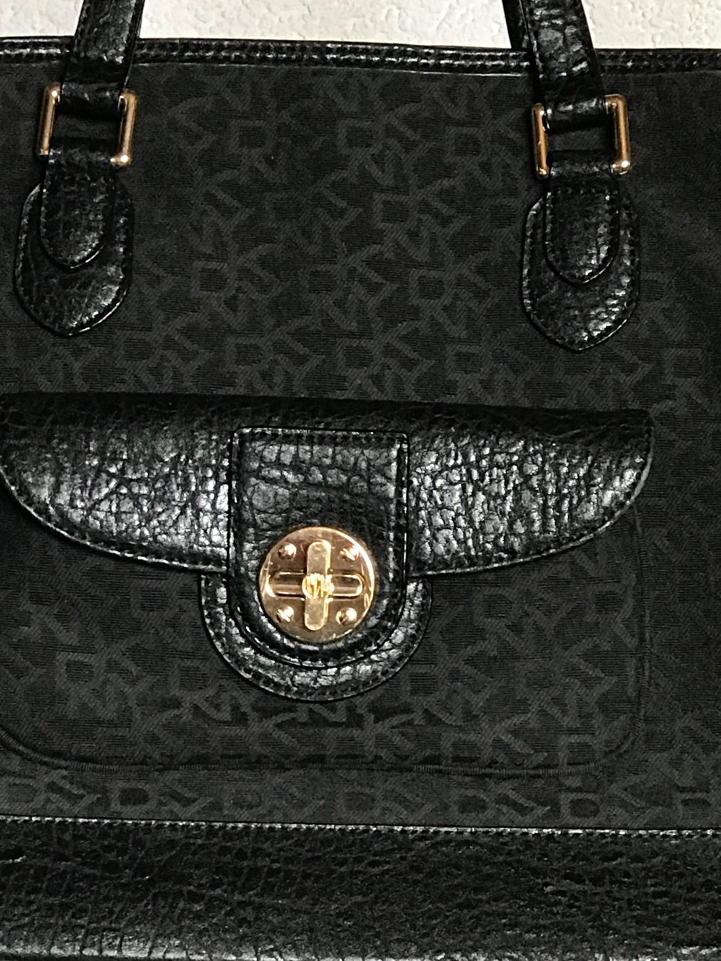 Borse da donna: Tasche Damentasche Handtasche Shopper – Usato da Däniken SO venduto da allerlei54 1