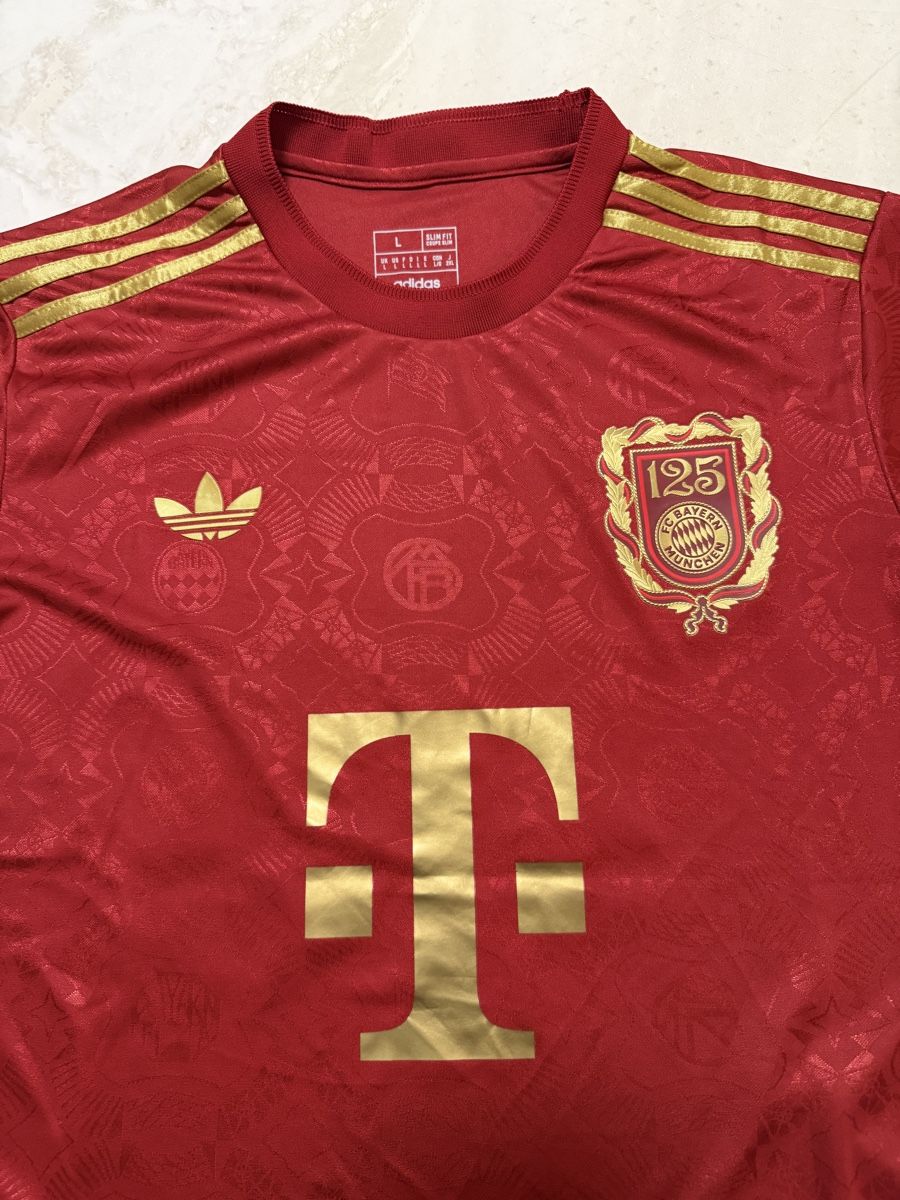 Adidas Canottiere & Pantaloni: Bayern München Trikot Müller #25 – Nuovo (secondo la descrizione) da Bronschhofen venduto da leo_99hp 2