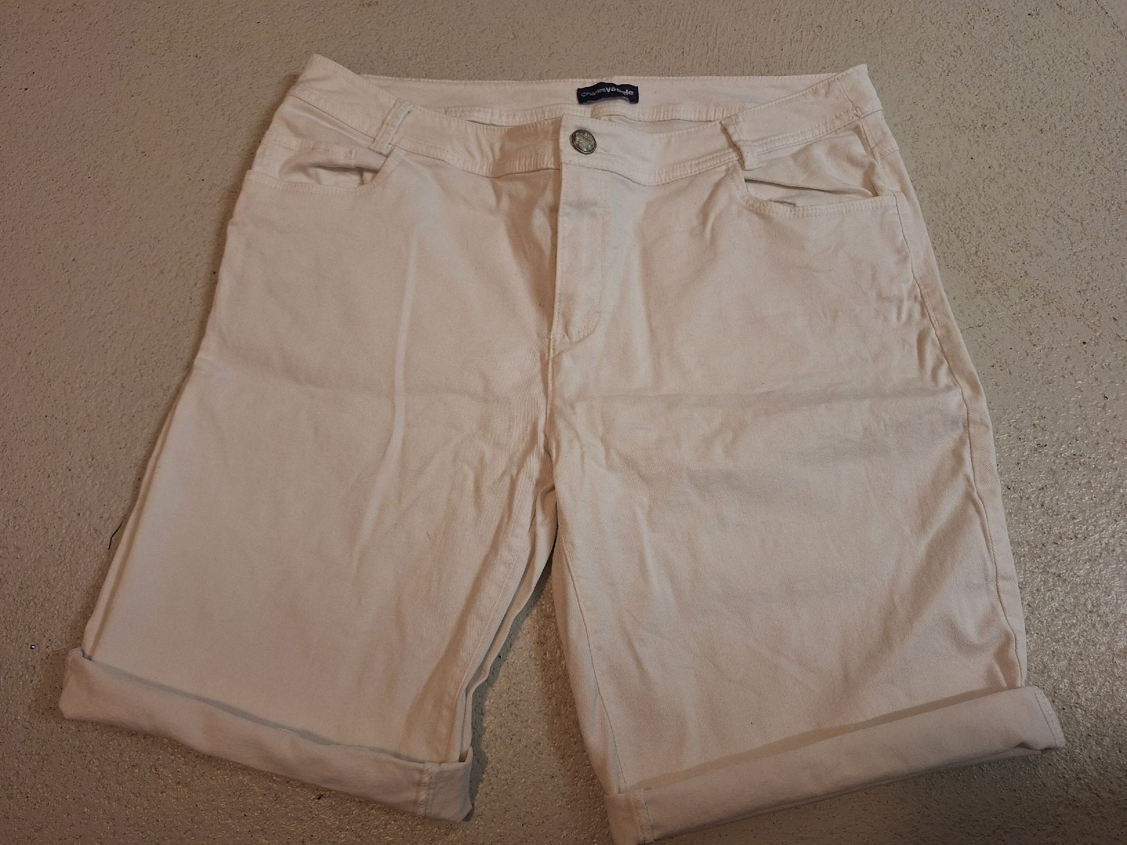Pantaloni: Shorts, Bermudas Set Gr. 42/44 – Usato da Brittnau venduto da Norge77 3