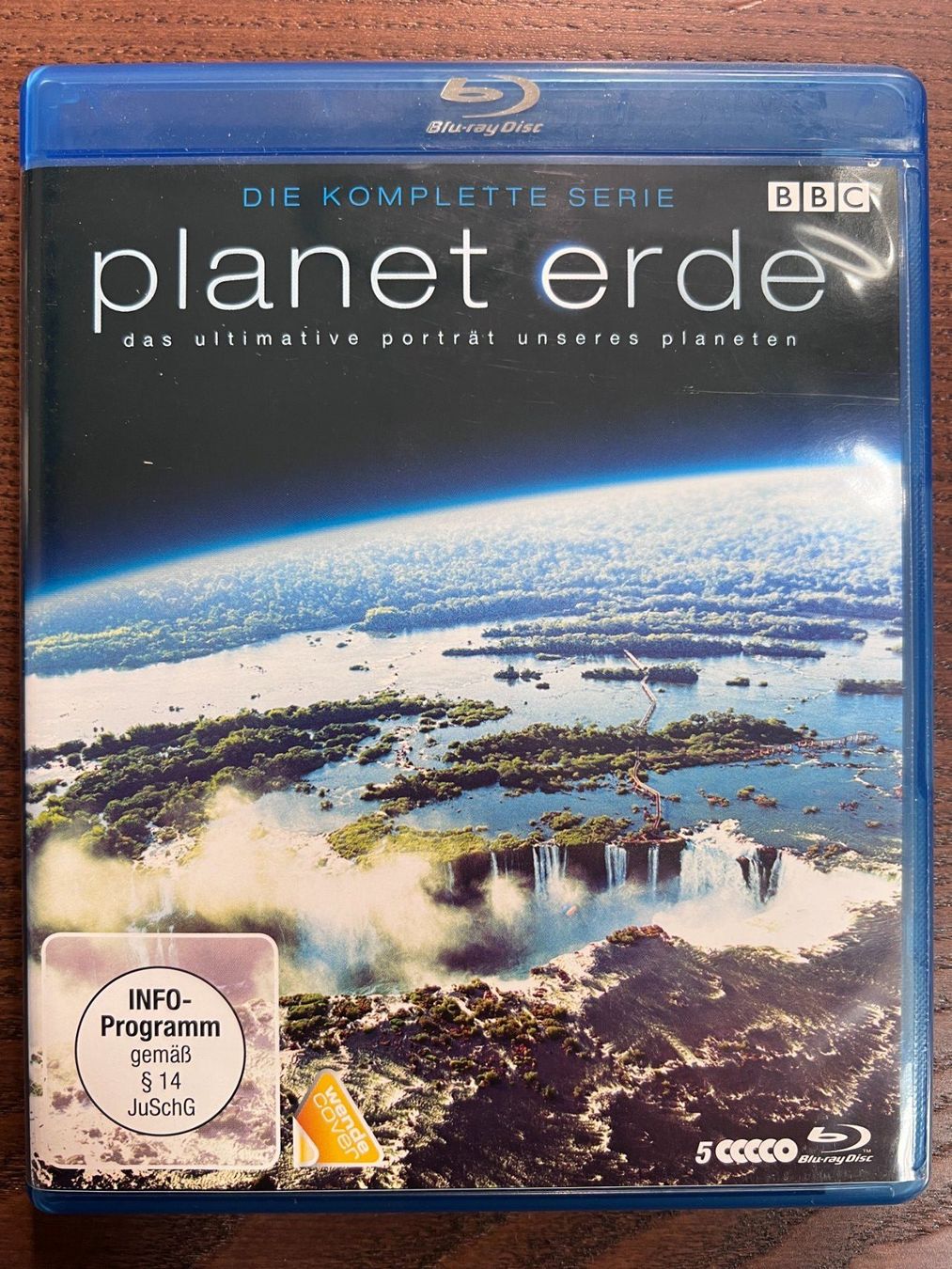 Alle DVDs: Planet Erde - Die komplette Serie – Gebraucht aus Zürich von Blu-ray_ZH