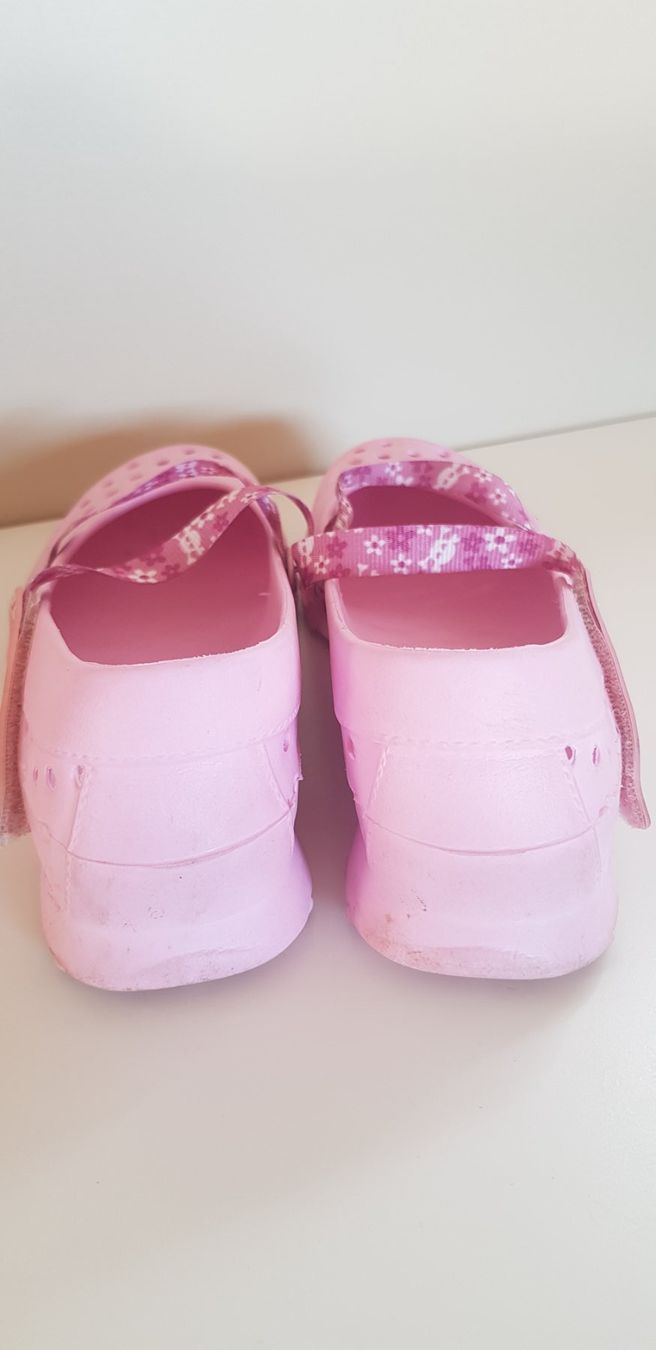 Scarpe per ragazze: Badeschuhe rosa, Gr. 35 – Usato da Dietikon venduto da grafad 3