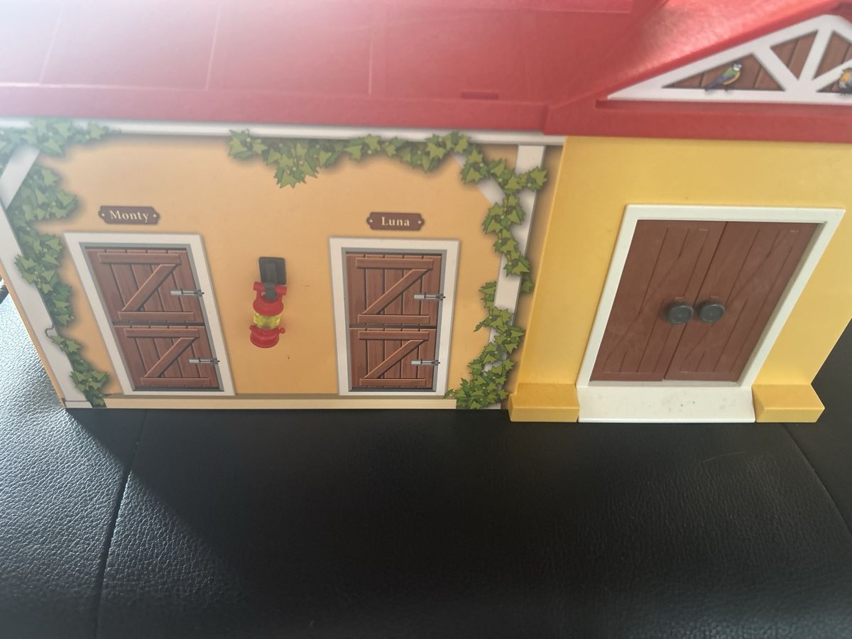 Playmobil Spielzeuge: Playmobil Pferdehof – Gebraucht aus Wohlen b. Bern von Honeypie 1