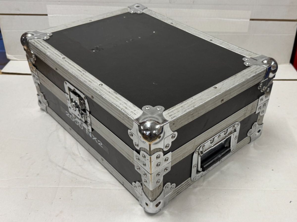 Valigie: Case für cdj 2000 nexus 2 (C360) – Usato da Däniken SO venduto da Profog1