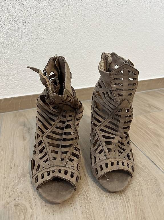 Damenschuhe: High Heels – Gebraucht aus Niederwil AG von jul_xms5 2