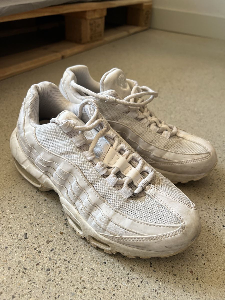 Nike Scarpe da donna: Nike Air Max 95, Weiss, Gr. 37.5 – Usato da Basel venduto da lolixyz