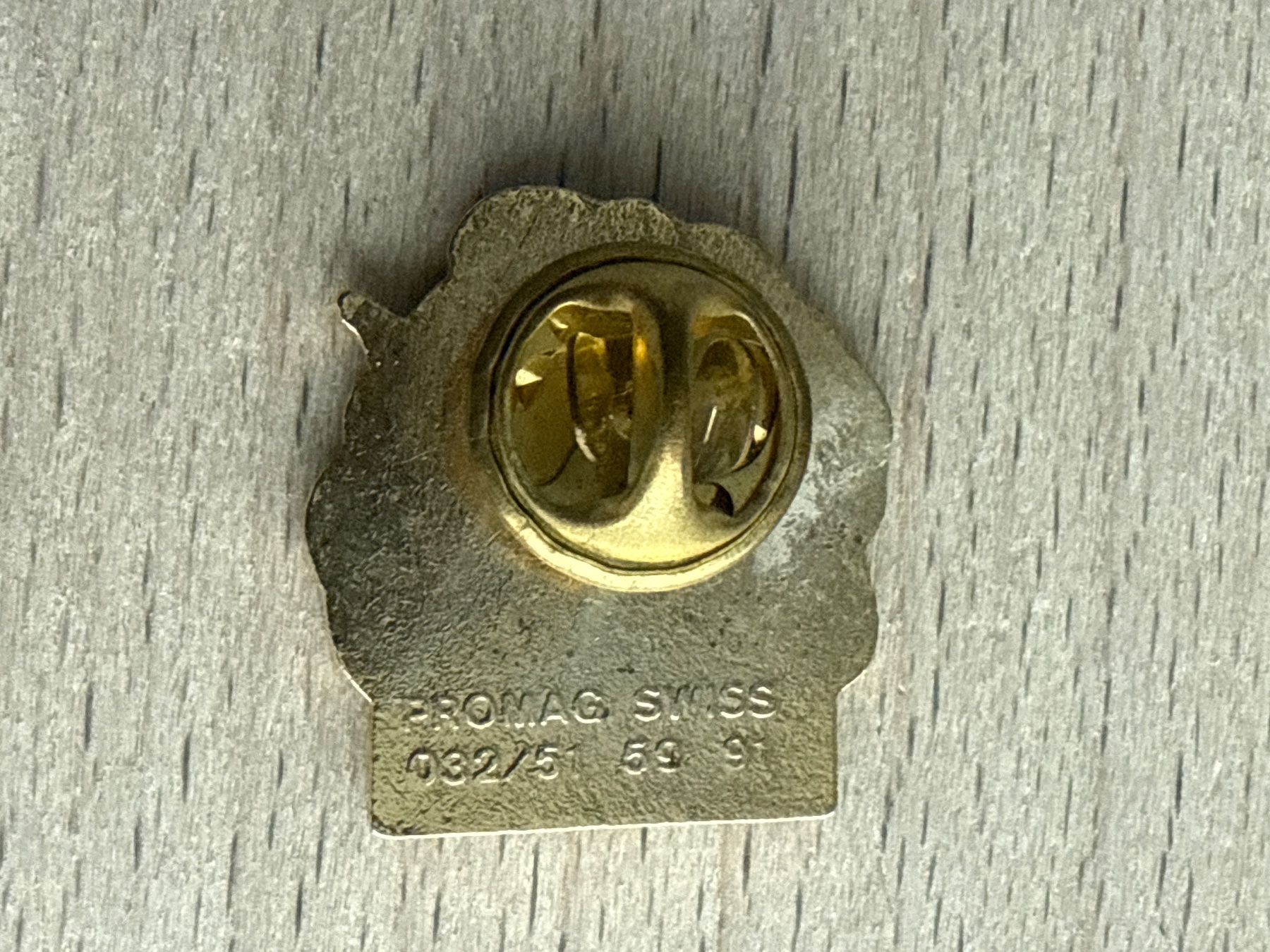Placchette & Badge: Pin "Siehe LNN" – Usato da Glattbrugg venduto da Schweigmatt 1