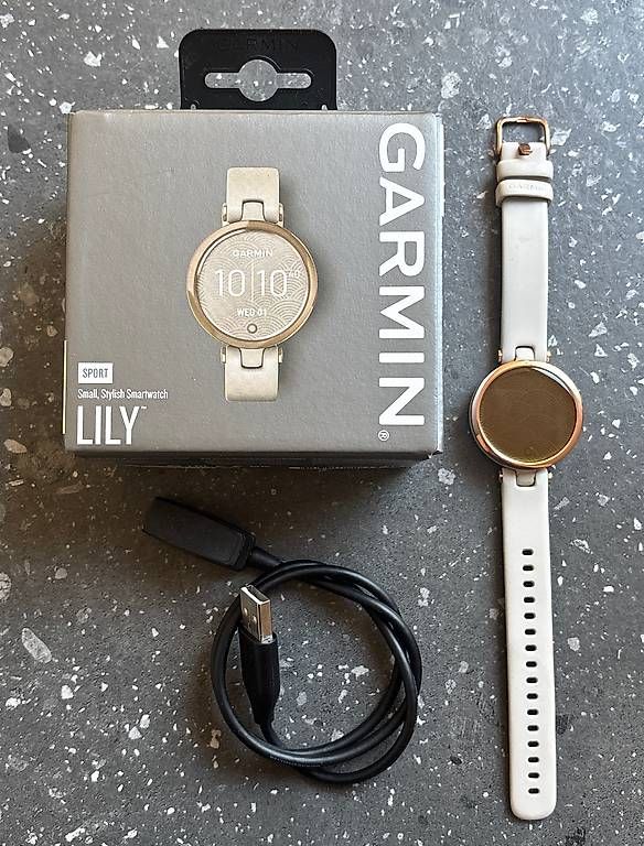 Smartwatch: Garmin Lily Smartwatch – Gebraucht aus Stein AG von dan_xg8r