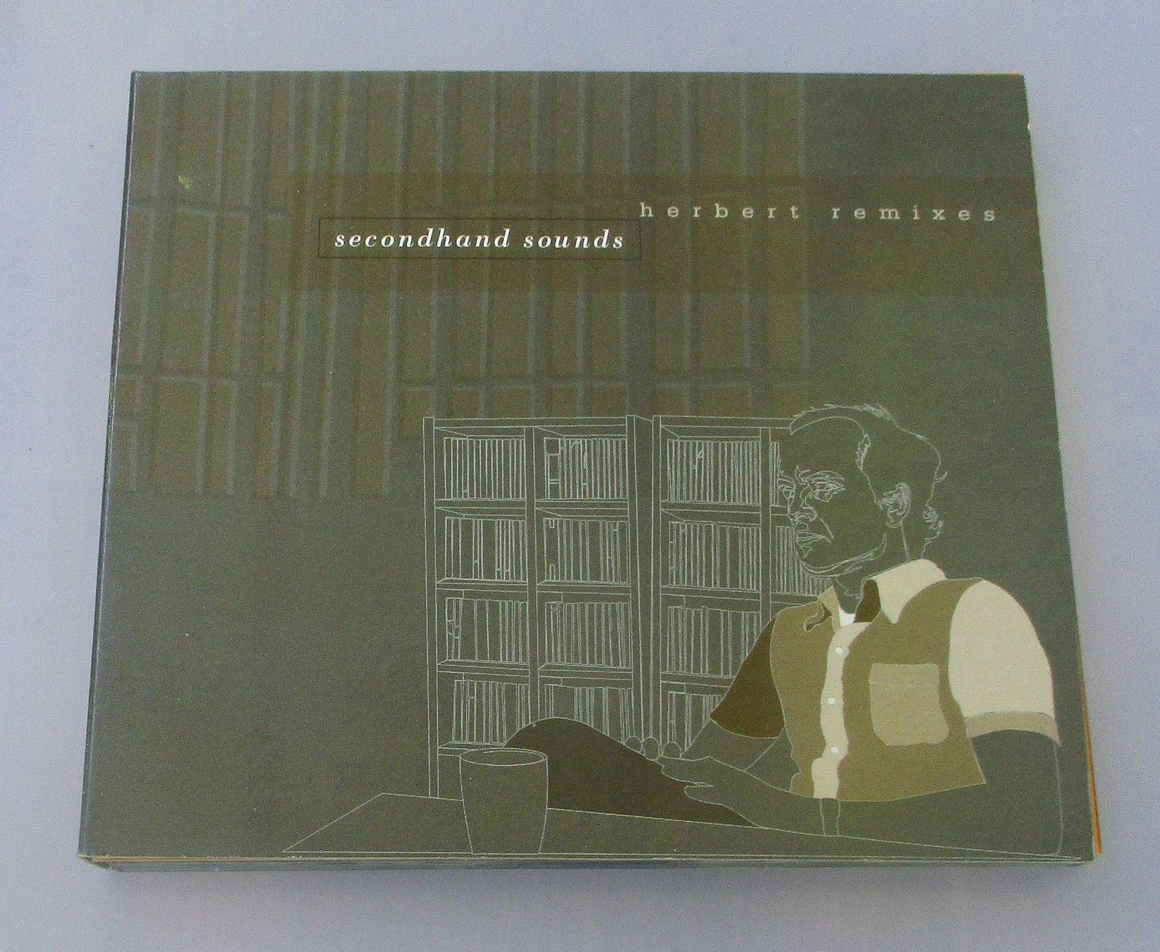 CDs: MATTHEW HERBERT - Secondhand Sounds 2-CD – Gebraucht aus Wattwil von Muriel11