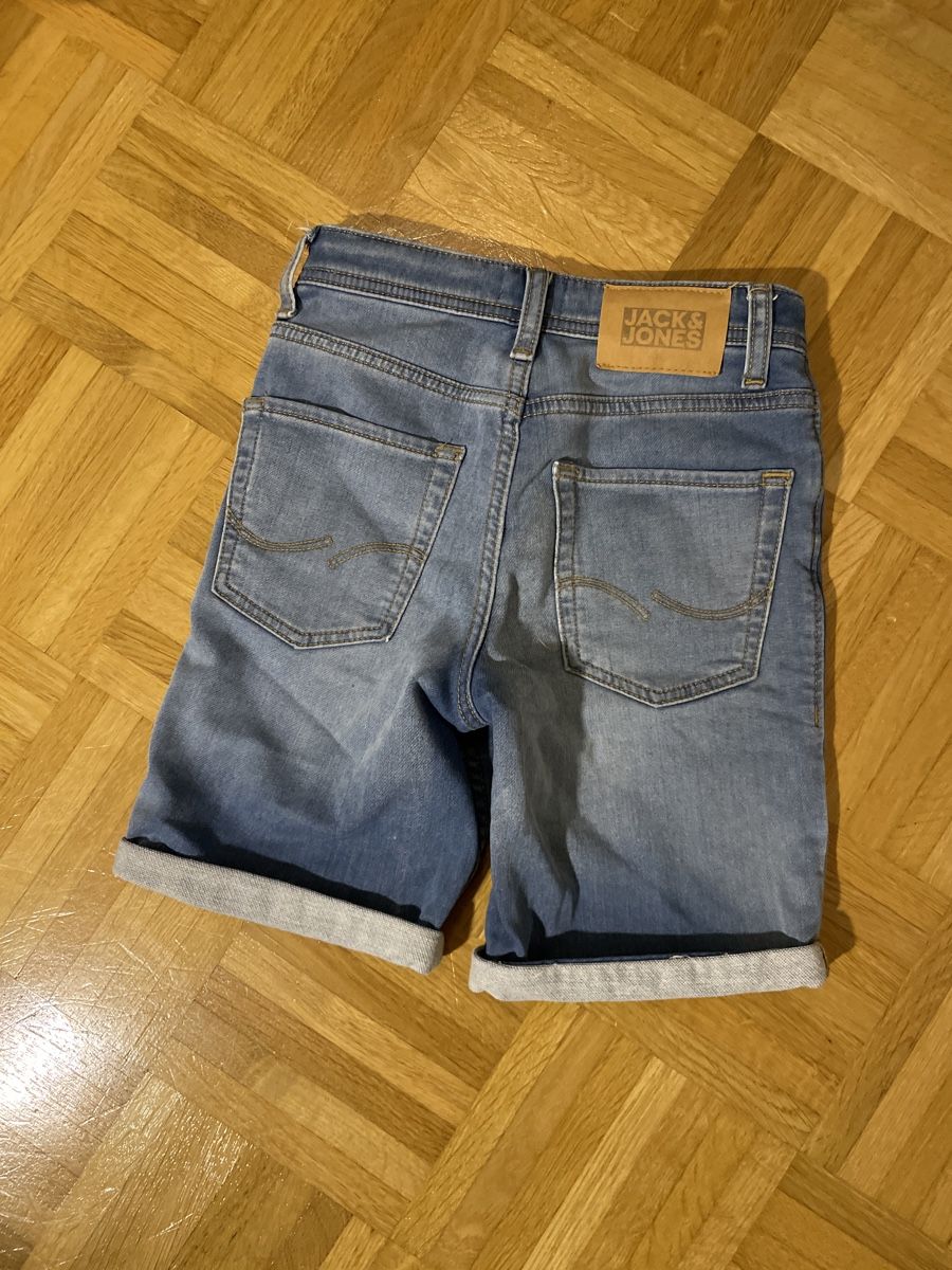 Jack & Jones Hosen: Jeans Shorts 140 Jack  & Jones – Gebraucht aus Wolhusen von Subi688 1