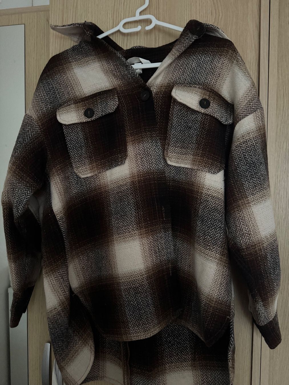 H&M Giacche: Übergangsjacke – Usato da Basel venduto da cey_ns7g