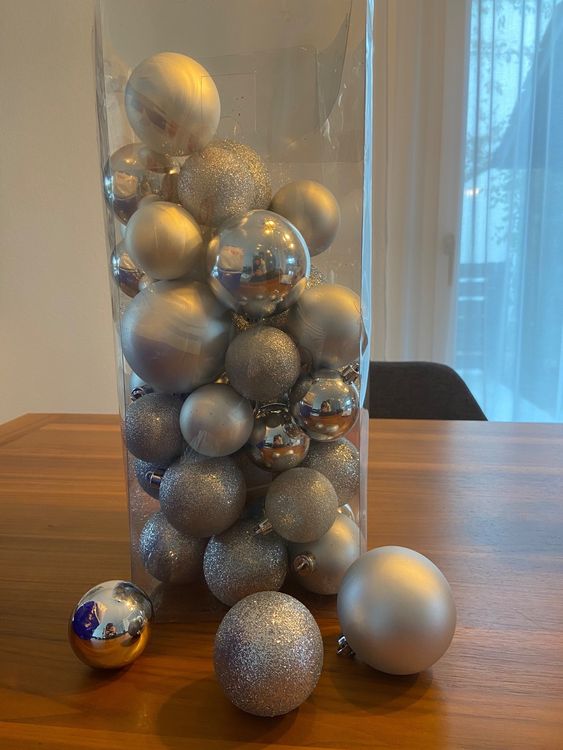 Weihnachtskugeln rot und silber Kaufen auf Ricardo