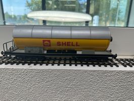 Rivarossi Tankwagen 4 achsig von Shell in Spur 0