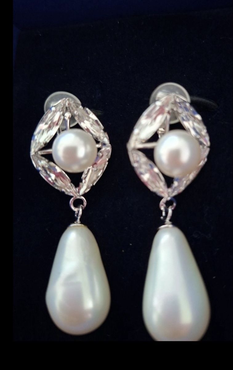 Swarovski Ohrringe & -stecker: Original Swarovski Perlen Ohrringe  – Neu (gemäss Beschreibung) aus Bülach von bel_ltg5 1